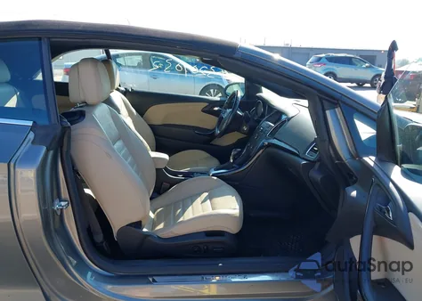 2017 Buick Cascada Premium z USA, uszkodzony, nr VIN W04WH3N55HG003157